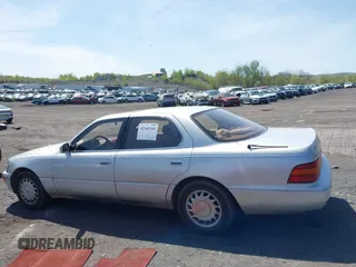 1990 Lexus LS z VIN JT8UF11E7L0009779, wystawiony jako IAAI lot #42161144 z przebiegiem 180 032 mil mil oraz . Historia ofert i sprzedaży dostępna na DreamBid. Obrazek 14.
