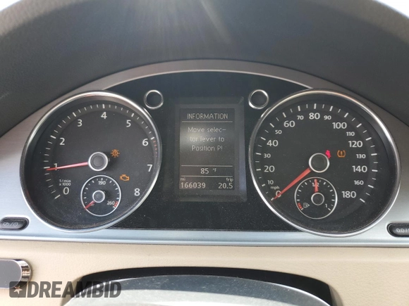 2013 Volkswagen CC Lux with VIN WVWRP7AN4DE568539, listed as a Copart auction lot 55122155 with 166,039 mi miles and Salvage title. Bid and sale history available at DreamBid. Image 9.