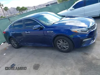 2020 Kia Optima LX с VIN 5XXGT4L3XLG386786, выставлен на аукционе IAAI как лот 42121288 с пробегом 109 213 миль миль и . История ставок и продаж доступна на DreamBid. Изображение 13.