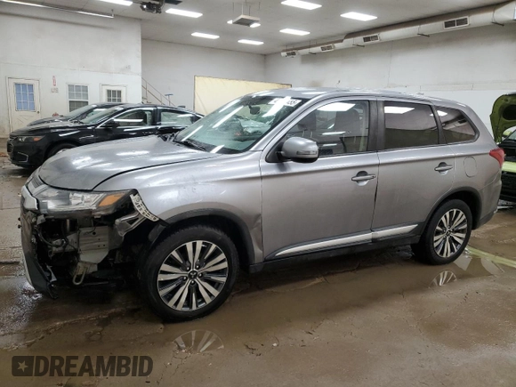 2019 Mitsubishi Outlander SE with VIN JA4AD3A33KZ050211, listed as a Copart auction lot 42005455 with 135,200 mi miles and Clean title. Bid and sale history available at DreamBid. Image 1.
