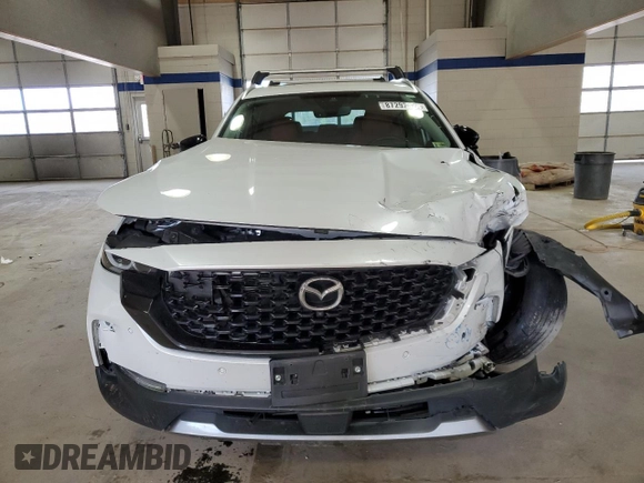 2023 Mazda CX-50 Premium Plus with VIN 7MMVABEY6PN132884, listed as a Copart auction lot 87292924 with 39,737 mi miles and Salvage Title. Bid and sale history available at DreamBid. Image 5.