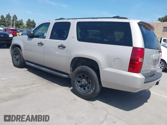 2007 Chevrolet Suburban LS with VIN 1GNFC16027J202168, listed as a IAAI auction lot 42100210 with Not Provided miles and . Bid and sale history available at DreamBid. Image 3.