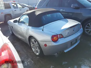 2003 BMW Z4 3.0i с VIN 4USBT53463LU04915, выставлен на аукционе IAAI как лот 41675402 с пробегом 69 036 миль миль и . История ставок и продаж доступна на DreamBid. Изображение 3.