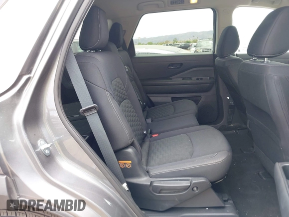 2024 Nissan Pathfinder SV with VIN 5N1DR3BA9RC276196, listed as a IAAI auction lot 42761906 with 31,693 mi miles and . Bid and sale history available at DreamBid. Image 8.