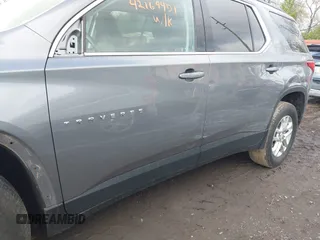2021 Chevrolet Traverse LT Cloth z VIN 1GNERGKW3MJ157258, wystawiony jako IAAI lot #42169401 z przebiegiem 34 992 mil mil oraz . Historia ofert i sprzedaży dostępna na DreamBid. Obrazek 18.