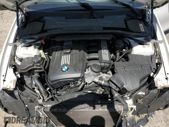 2012 BMW 1 Series 128i with VIN WBAUN1C50CVR00384, listed as a Copart auction lot 53232185 with 79,189 mi miles and Salvage title. Bid and sale history available at DreamBid. Image 11.