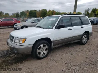 1999 Subaru Forester S with VIN JF1SF6555XH730230, listed as a Copart auction lot 71795924 with 103,455 mi miles and Salvage Title. Bid and sale history available at carsss.com. Image 1.