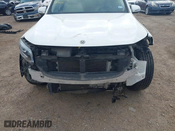 2020 Mercedes-Benz GLB 250 z VIN W1N4M4GB5LW030089, wystawiony jako IAAI lot #41952521 z przebiegiem 35 817 mil mil oraz . Historia ofert i sprzedaży dostępna na DreamBid. Obrazek 6.