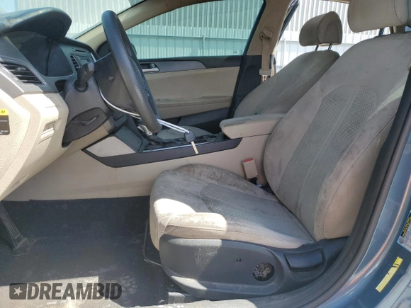 2015 Hyundai Sonata 2.4L SE with VIN 5NPE24AF4FH186244, listed as a Copart auction lot 49921124 with 169,870 mi miles and Clean Title. Bid and sale history available at carsss.com. Image 7.