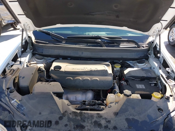 2021 Jeep Cherokee Altitude with VIN 1C4PJLLB5MD173828, listed as a IAAI auction lot 42234912 with 66,400 mi miles and . Bid and sale history available at DreamBid. Image 10.