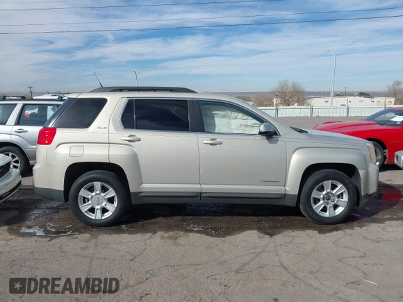 2010 GMC Terrain SLE-2 with VIN 2CTALDEW2A6361176, listed as a IAAI auction lot 41525393 with 111,821 mi miles. Bid and sale history available at carsss.com. Image 13.