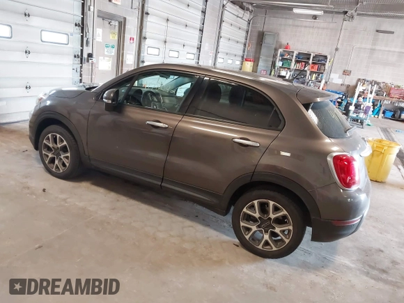 2016 FIAT 500X Trekking with VIN ZFBCFXCT0GP329255, listed as a IAAI auction lot 41780923 with 81,910 mi miles and . Bid and sale history available at DreamBid. Image 3.