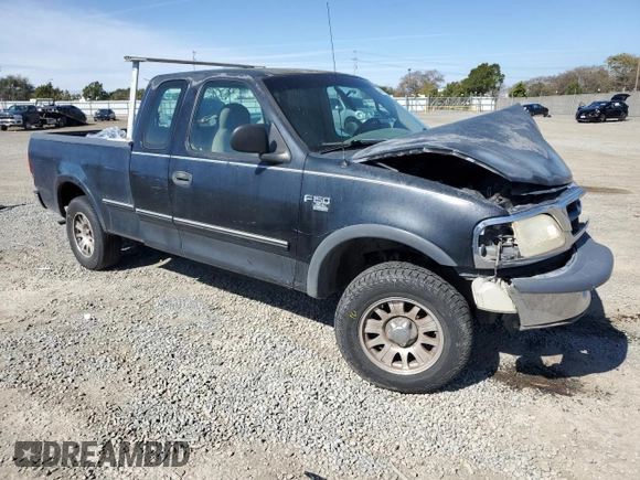 1998 Ford F-150 с VIN 1FTZX18W4WKA79557, выставлен на аукционе Copart как лот 48406375 с пробегом 192 577 миль миль и Списание • Salvage title. История ставок и продаж доступна на DreamBid. Изображение 4.