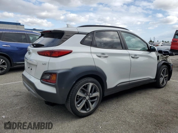 2020 Hyundai Kona Limited with VIN KM8K33A52LU408620, listed as a Copart auction lot 49206055 with 29,174 mi miles and Salvage Title. Bid and sale history available at carsss.com. Image 3.