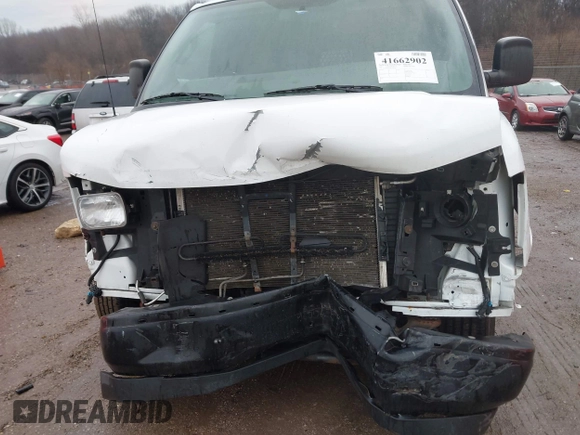 2017 Chevrolet Express Cargo Van with VIN 1GCZGHFG6H1292104, listed as a IAAI auction lot 41662902 with 272,436 mi miles. Bid and sale history available at carsss.com. Image 6.
