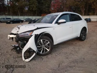 2022 Audi Q5 S line Prestige with VIN WA1FAAFY5N2027730, listed as a Copart auction lot 82161724 with 114,690 mi miles and Salvage title. Bid and sale history available at DreamBid. Image 1.