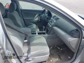 2009 Toyota Camry z VIN 4T1BE46K99U313351, wystawiony jako IAAI lot #42185255 z przebiegiem 331 791 mil mil oraz . Historia ofert i sprzedaży dostępna na DreamBid. Obrazek 5.