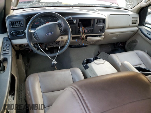 2005 Ford Excursion Special Serv с VIN 1FMNU40LX5EB61764, выставлен на аукционе Copart как лот 75188594 с пробегом Не указан миль и Списание • Salvage title. История ставок и продаж доступна на DreamBid. Изображение 8.