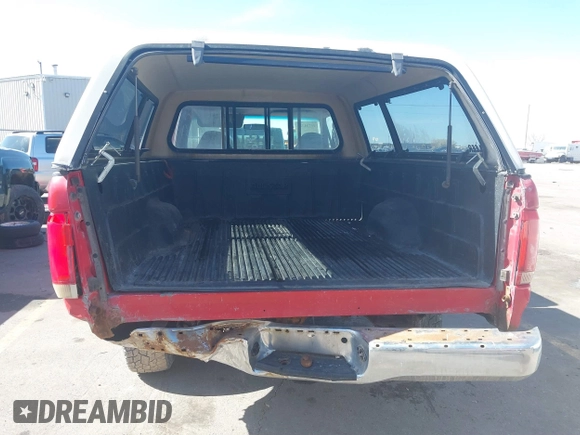 1996 Ford F-150 with VIN 1FTEX14N4TKA35971, listed as a IAAI auction lot 41744323 with 187,572 mi miles. Bid and sale history available at carsss.com. Image 17.