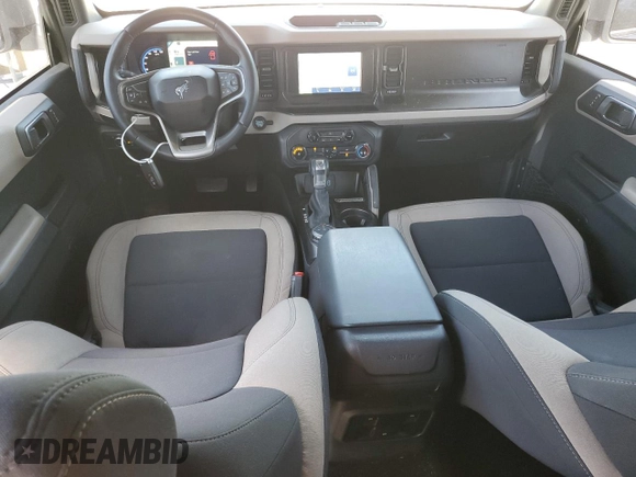 2021 Ford Bronco with VIN 1FMDE5BH3MLA85211, listed as a Copart auction lot 50122715 with 47,836 mi miles and Salvage title. Bid and sale history available at DreamBid. Image 8.