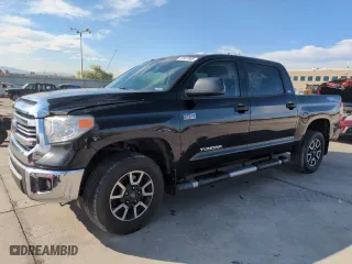 2017 Toyota Tundra 4WD SR5 with VIN 5TFDW5F17HX647396, listed as a Copart auction lot 53327985 with 136,912 mi miles and Salvage Title. Bid and sale history available at carsss.com. Image 1.