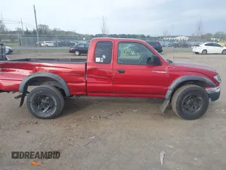 2004 Toyota Tacoma z VIN 5TEWN72N04Z445695, wystawiony jako IAAI lot #41993156 z przebiegiem 150 087 mil mil oraz . Historia ofert i sprzedaży dostępna na DreamBid. Obrazek 13.