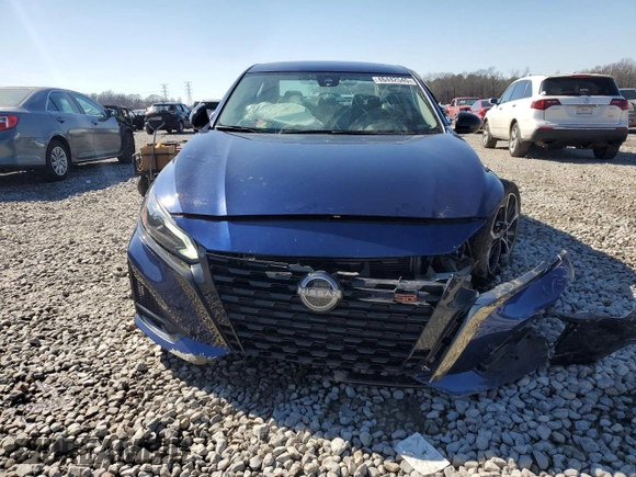 2023 Nissan Altima 2.5 SR with VIN 1N4BL4CW1PN310250, listed as a Copart auction lot 46442545 with 27,829 mi miles and Salvage Title. Bid and sale history available at carsss.com. Image 5.