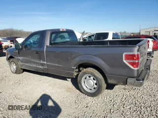 2013 Ford F-150 XL с VIN 1FTMF1CM3DKE08720, выставлен на аукционе Copart как лот 47378195 с пробегом 108 369 миль миль и Списание • Salvage title. История ставок и продаж доступна на DreamBid. Изображение 2.