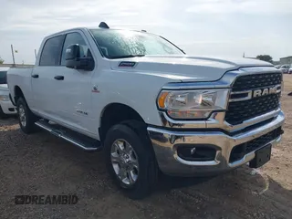 2024 Ram 2500 Big Horn with VIN 3C6UR5DL0RG339978, listed as a IAAI auction lot 42152955 with 20,104 mi miles. Bid and sale history available at carsss.com. Image 1.