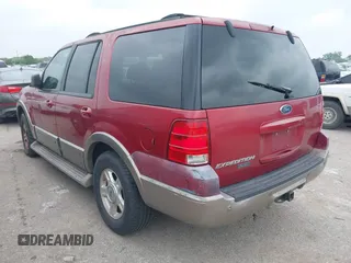 2004 Ford Expedition Eddie Bauer with VIN 1FMFU17L74LA46624, listed as a IAAI auction lot 41928841 with 240,572 mi miles. Bid and sale history available at carsss.com. Image 3.