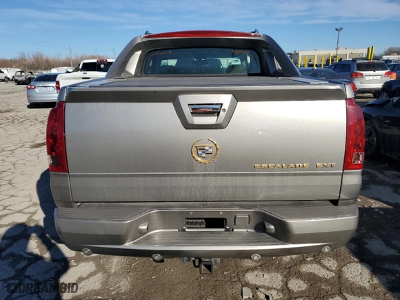 2002 Cadillac Escalade EXT with VIN 3GYEK63NX2G346057, listed as a Copart auction lot 42330535 with 273348 miles and Salvage Title. Bid and sale history available at carsss.com. Image 6.