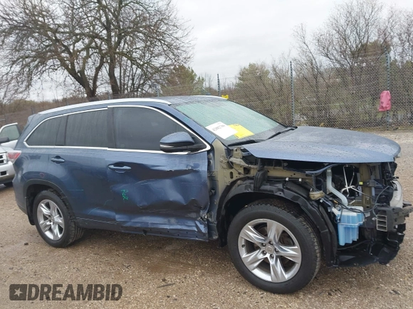 2015 Toyota Highlander Limited z VIN 5TDDKRFH6FS092511, wystawiony jako IAAI lot #42082706 z przebiegiem 137 384 mil mil oraz . Historia ofert i sprzedaży dostępna na DreamBid. Obrazek 14.