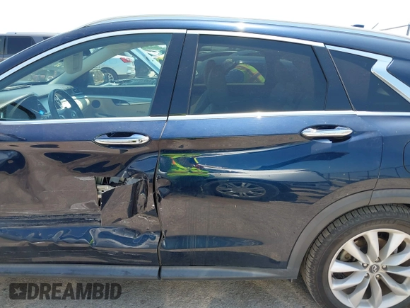 2019 Infiniti QX50 Essential z VIN 3PCAJ5M18KF125687, wystawiony jako IAAI lot #42386202 z przebiegiem 94 071 mil mil oraz . Historia ofert i sprzedaży dostępna na DreamBid. Obrazek 14.