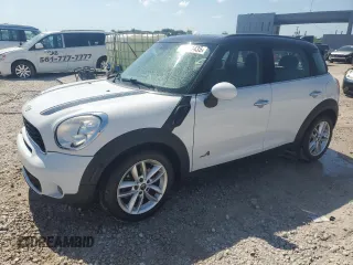 2013 MINI Countryman S ALL4 with VIN WMWZC5C58DWP32105, listed as a Copart auction lot 57331435 with 141,287 mi miles and Clean Title. Bid and sale history available at DreamBid. Image 1.