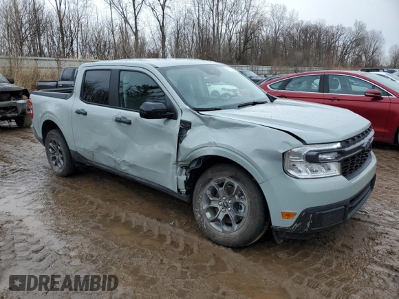 2024 Ford Maverick XLT with VIN 3FTTW8H33RRB19389, listed as a Copart auction lot 47142495 with 4,936 mi miles and Clean Title. Bid and sale history available at carsss.com. Image 4.