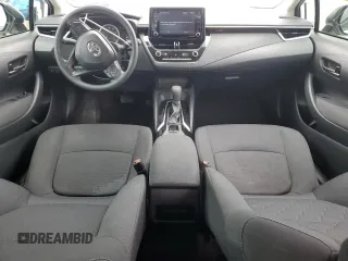 2022 Toyota Corolla LE with VIN 5YFEPMAE7NP284050, listed as a Copart auction lot 52207525 with 39,153 mi miles and Salvage Title. Bid and sale history available at carsss.com. Image 8.