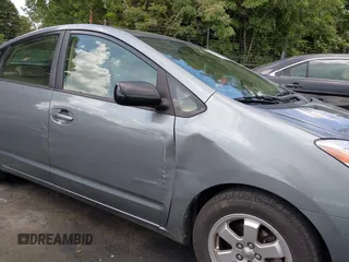 2005 Toyota Prius with VIN JTDKB20U453002616, listed as a IAAI auction lot 42170072 with 225,431 mi miles. Bid and sale history available at carsss.com. Image 6.