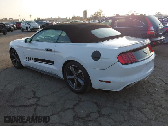 2016 Ford Mustang V6 z VIN 1FATP8EMXG5243434, wystawiony jako IAAI lot #41484039 z przebiegiem 131 032 mil mil oraz . Historia ofert i sprzedaży dostępna na DreamBid. Obrazek 3.