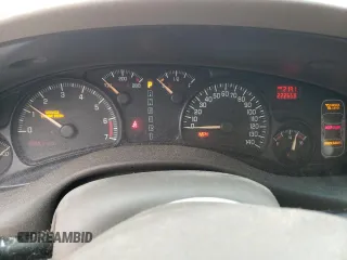 2004 Pontiac Bonneville SE z VIN 1G2HX52K44U242321, wystawiony jako Copart lot #43754495 z przebiegiem 222 658 mil mil oraz Szkody całkowita. Historia ofert i sprzedaży dostępna na DreamBid. Obrazek 9.