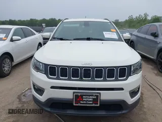 2018 Jeep Compass Latitude с VIN 3C4NJDBB4JT453583, выставлен на аукционе IAAI как лот 42501931 с пробегом 57 094 миль миль и . История ставок и продаж доступна на DreamBid. Изображение 12.