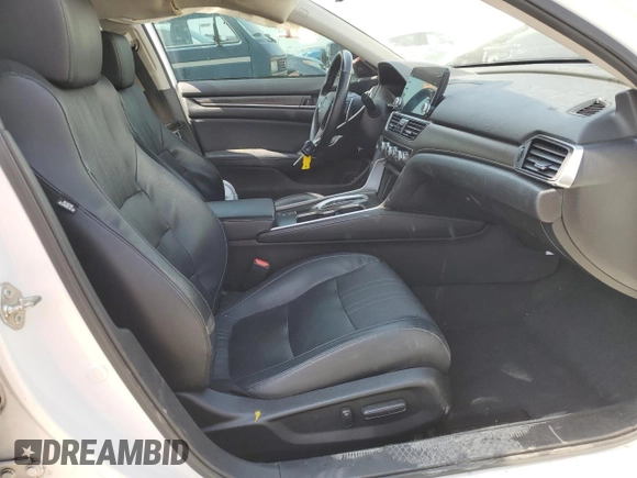 2018 Honda Accord EX-L with VIN 1HGCV2F57JA020319, listed as a Copart auction lot 62361145 with 84,931 mi miles and Salvage title. Bid and sale history available at DreamBid. Image 7.