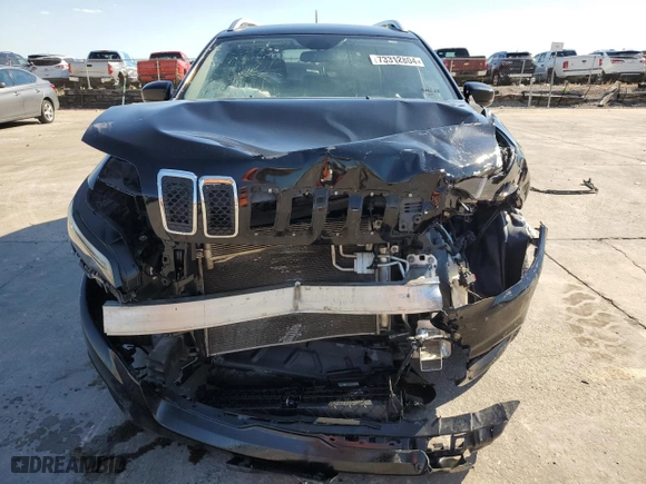 2019 Jeep Cherokee Latitude Plus with VIN 1C4PJLLXXKD144303, listed as a Copart auction lot 73312804 with 119,766 mi miles and Salvage Title. Bid and sale history available at carsss.com. Image 5.