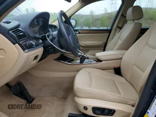 2014 BMW X3 xDrive28i z VIN 5UXWX9C5XE0D39701, wystawiony jako Copart lot #55148905 z przebiegiem 93 148 mil mil oraz Szkoda całkowita • Salvage title. Historia ofert i sprzedaży dostępna na DreamBid. Obrazek 7.