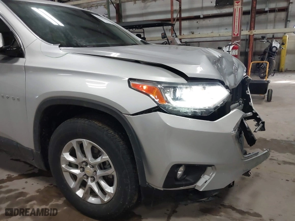 2020 Chevrolet Traverse LT Cloth with VIN 1GNEVGKWXLJ251423, listed as a IAAI auction lot 41650180 with 28,815 mi miles. Bid and sale history available at carsss.com. Image 18.