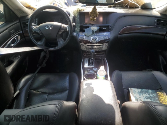 2015 Infiniti Q70 z VIN JN1BY1AR4FM560130, wystawiony jako Copart lot #46022855 z przebiegiem Nie podano mil oraz Szkoda całkowita • Salvage title. Historia ofert i sprzedaży dostępna na DreamBid. Obrazek 8.