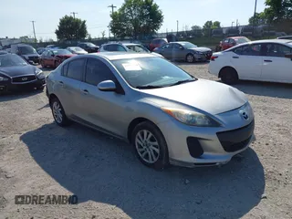 2013 Mazda 3 i Grand Touring с VIN JM1BL1WP5D1823713, выставлен на аукционе IAAI как лот 42578650 с пробегом 111 722 миль миль и . История ставок и продаж доступна на DreamBid. Изображение 1.