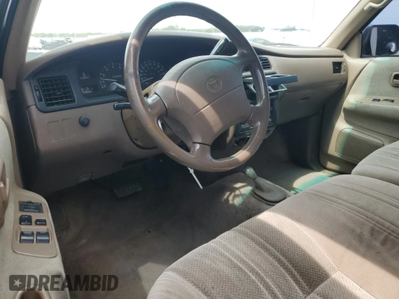 1997 Toyota T100 SR5 z VIN JT4UN24D4V0037751, wystawiony jako Copart lot #58940575 z przebiegiem 225 109 mil mil oraz Czysty tytuł • Clean title. Historia ofert i sprzedaży dostępna na DreamBid. Obrazek 8.