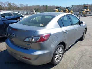 2013 Mazda 3 i Touring with VIN JM1BL1V75D1819095, listed as a IAAI auction lot 41841503 with 192,685 mi miles and . Bid and sale history available at DreamBid. Image 4.