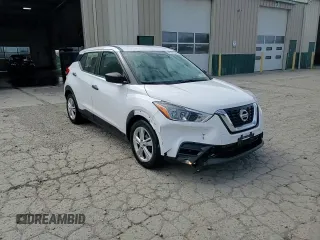 2019 Nissan Kicks S with VIN 3N1CP5CU4KL561427, listed as a Copart auction lot 52335125 with 34,035 mi miles and Salvage Title. Bid and sale history available at DreamBid. Image 14.