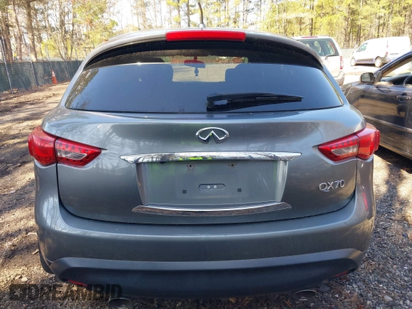 2014 Infiniti QX70 с VIN JN8CS1MW9EM413406, выставлен на аукционе IAAI как лот 41909387 с пробегом 123 957 миль миль и . История ставок и продаж доступна на DreamBid. Изображение 16.